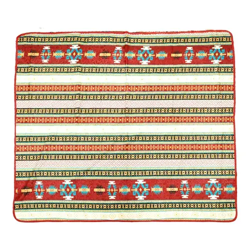 فرشة ارضية الوان QUILTED CARPET